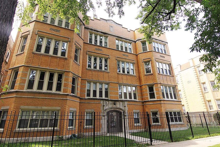 1st image of 6230 N Mozart St #1N