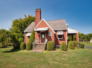 289 Forks Church Rd, Leechburg, PA 15656