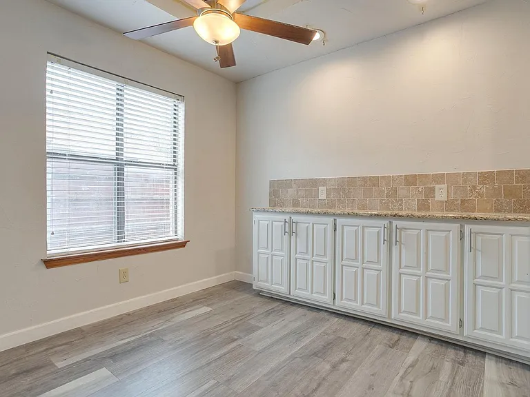 5629 Guadalajara Dr — Photo 21