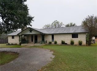 301 Harbor Dr, Georgetown, TX 78633