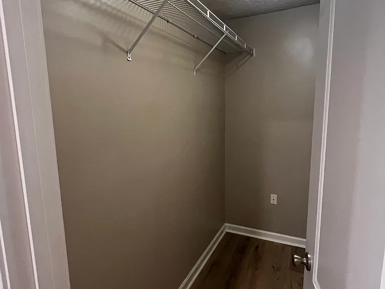 725 Shawnee Way #HOUSE — Photo 17