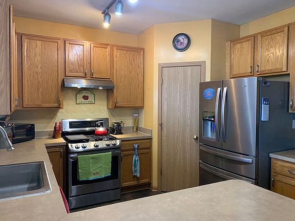 5th image of 6106 Stafford St