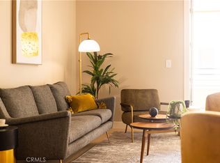 39 S Los Robles Ave #5017, Pasadena, CA 91101