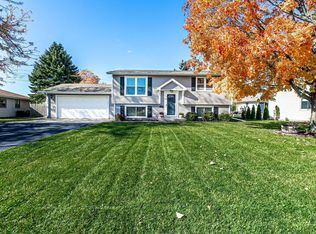 710 Apollo Dr, Racine, WI 53406