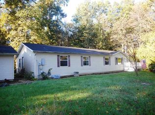 2461 S Southwood Dr, Warsaw, IN 46580