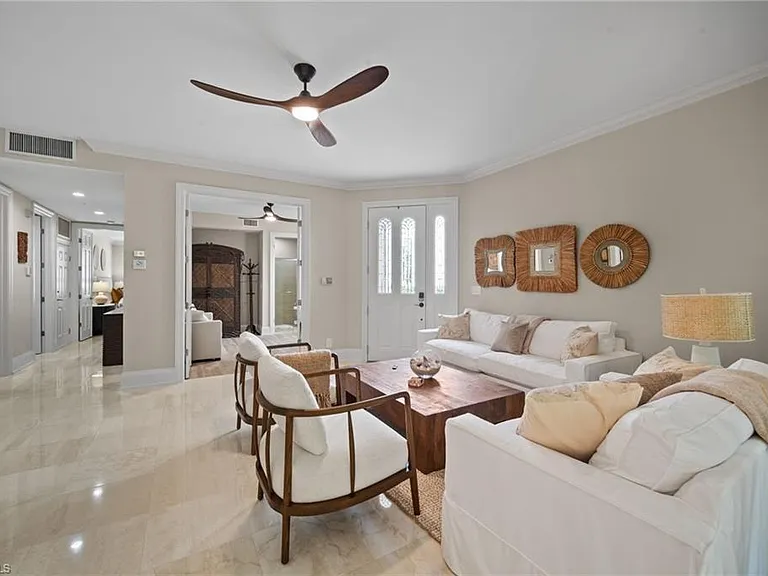 261 Colonade Cir #2701 — Photo 5