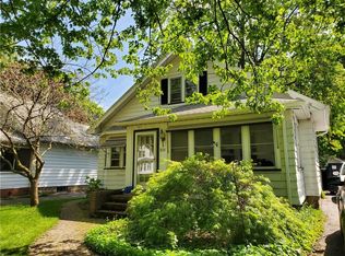 250 Renouf Dr, Rochester, NY 14624