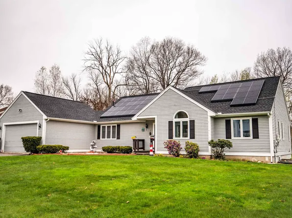 10 Drew Woods Drive #10, Derry, NH 03038