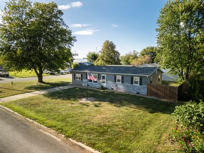 402 Park Cir, Saint Joseph, IL, 61873