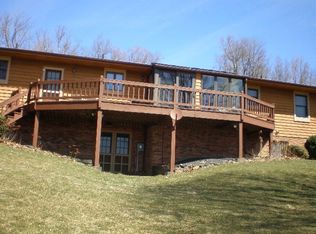 112 Eagle Ridge Dr, West Jefferson, NC 28694