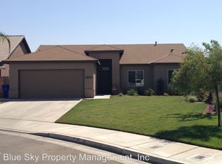 1841 W Cleveland Ave, Porterville, CA 93257