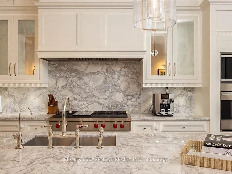 300 Randall St #Penthouse 1 — Photo 22