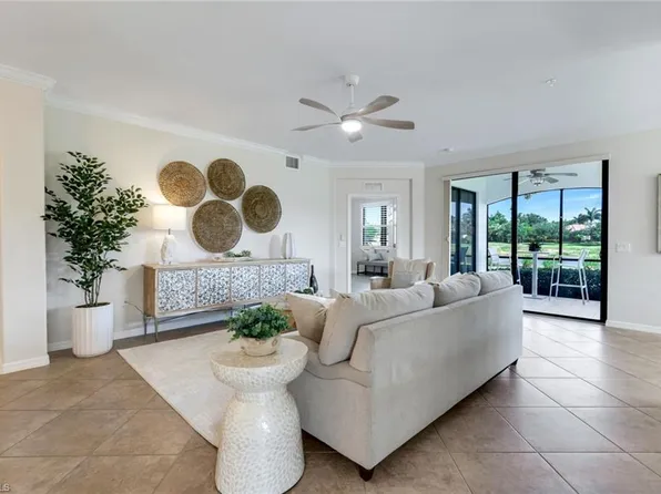 3159 Serena Ln 102, Naples, FL 34114