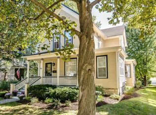 20 S Sleight St, Naperville, IL 60540