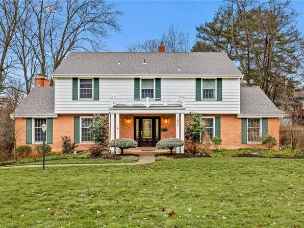 1337 Greystone Dr, Pittsburgh, PA 15241