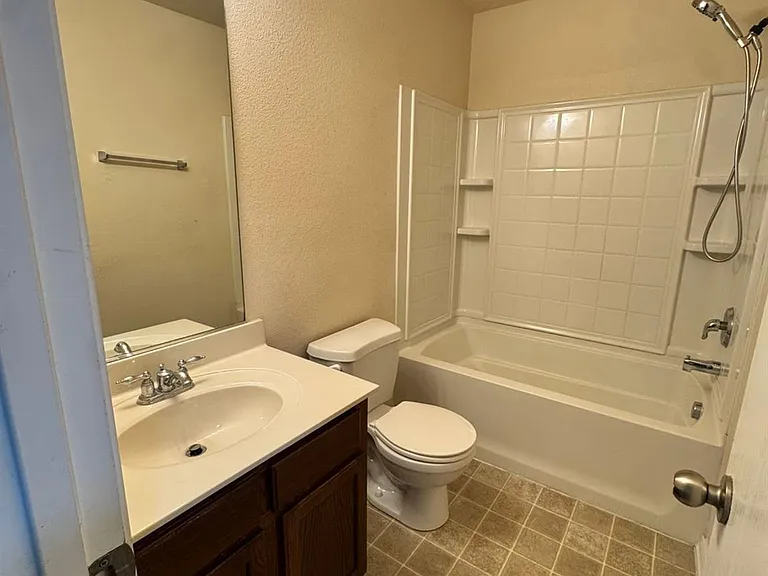 12616 Skeeter Dr — Photo 10