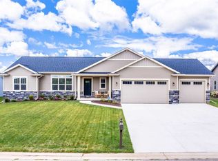 4213 Prairie Rose Ln, Appleton, WI 54913