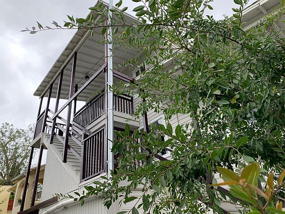 2nd image of 1601 Lucretia Ave