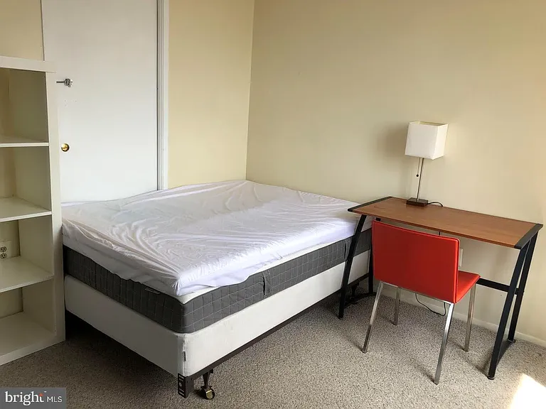 1 E University Pkwy #1001 — Photo 30
