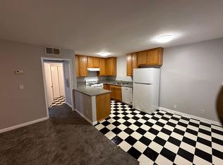 7100 W 85th St, Los Angeles, CA 90045