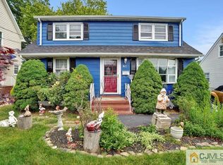 78 Craske St, Woodbridge, NJ 07095