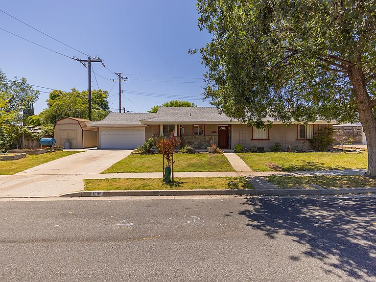 1005 Ayers Ave — Photo 25