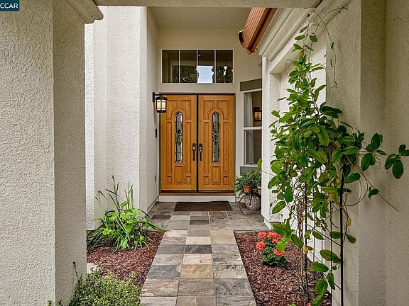 4th image of 23 Verbena Way