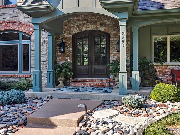 3rd image of 3760 Bear Tooth Ln