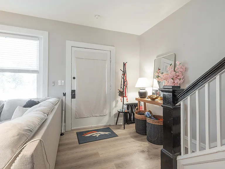 402 S Stafford Ave — Photo 9