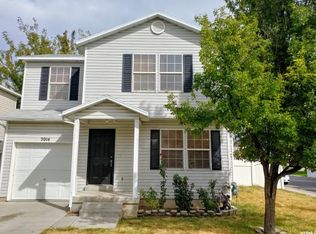 2014 N 2225 W, Clinton, UT 84015