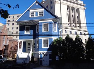 9 Hayes St #1, Providence, RI 02908