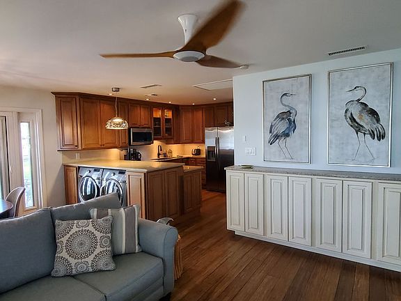 5th image of 5001B Starfish Dr SE