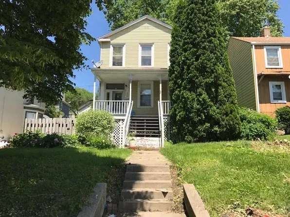 645 Jefferson St, Dubuque, IA 52001