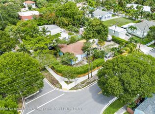 1915 Lake Ave, West Palm Beach, FL 33401