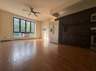 303 Stanhope St #2B, Brooklyn, NY 11237