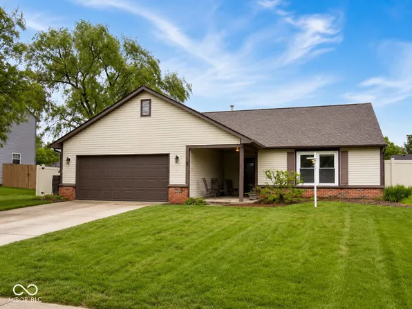 206 E Delaware St, Fortville, IN 46040