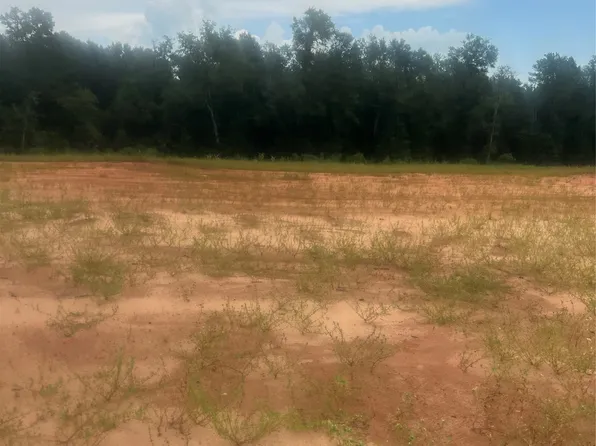 15 Mullholland Dr, Enterprise, AL 36330