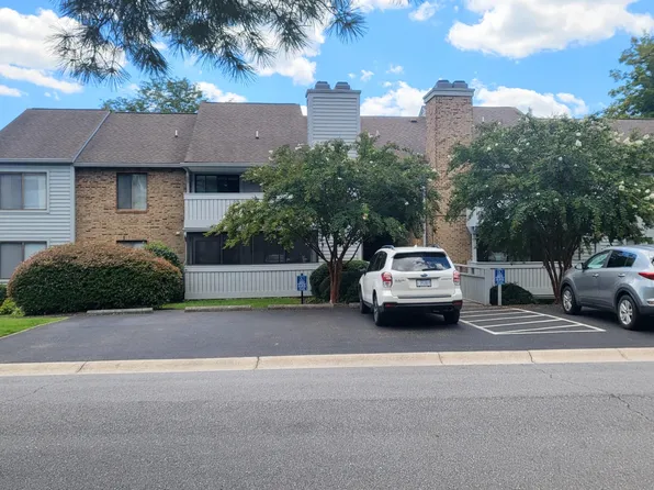 2513 Gatehouse Ln, Salem, VA 24153