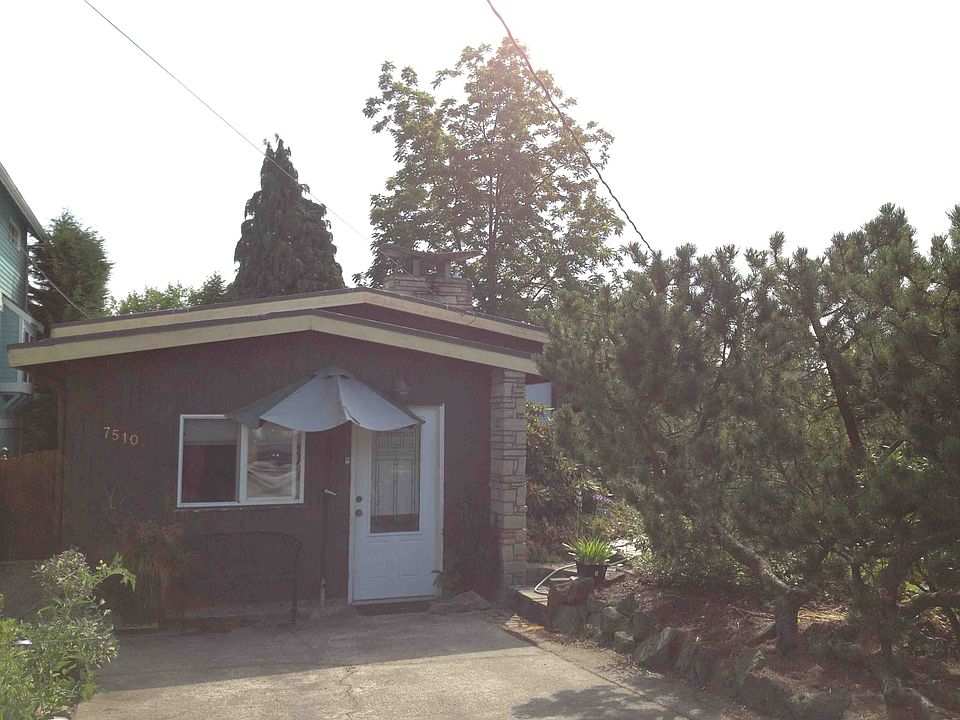 2nd image of 7510 33rd Ave NE
