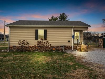 201 College St N, Cowan, TN, 37318