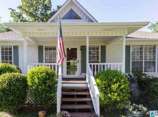 1026 Hickory St, Moody, AL 35004