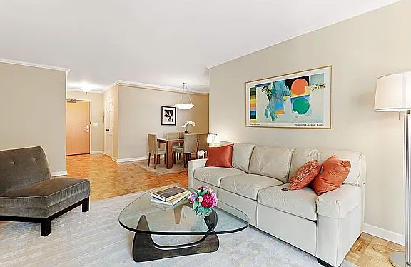 2nd image of 200 Central Park S APT 19F