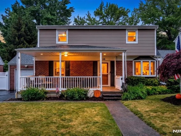 46 Wilcox St, Dumont, NJ 07628