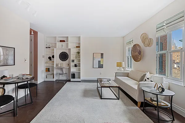 Sold by Compass | media 2