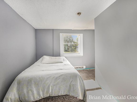 2nd image of 1343 Kinney Ave NW