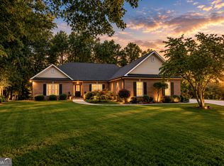 4031 Princeton Pl, Gainesville, GA 30507