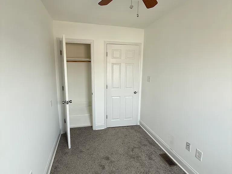 1907 Penhall Rd — Photo 27