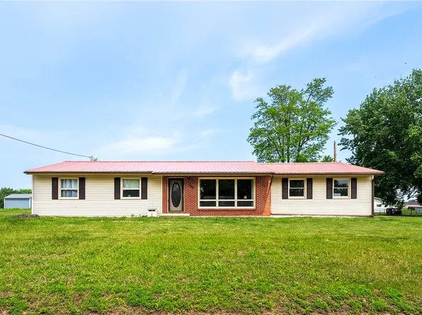 704 W Main Street, Mondovi, WI 54755