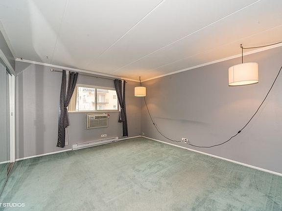 5th image of 315 Marengo Ave APT 3G