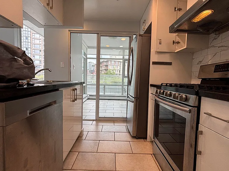 198 Aquarius Mews #XX1 — Photo 13